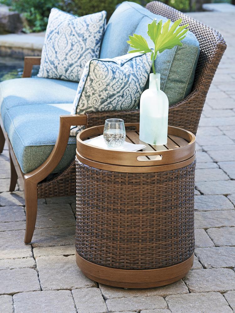 Tommy Bahama Outdoor - Harbor Isle Round Accent Table, Walnut - 3935-950 veiw 2