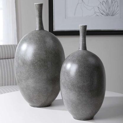 Uttermost - Riordan Modern Vases (Set of 2) - 17711 veiw 3