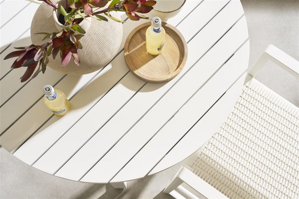 Vanguard Furniture - Breeze - Outdoor Round Bistro Table - O299T3-50 view 3