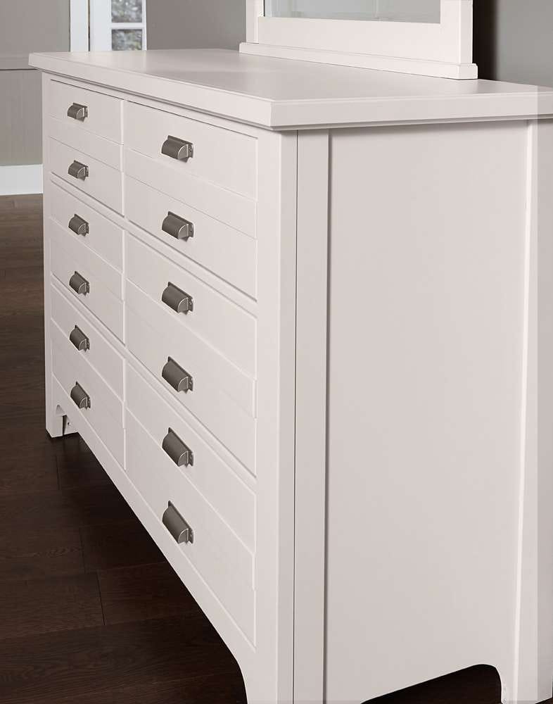 Vaughan Bassett - Bungalow Double Dresser with 6 Drawers in Lattice - 744-001 veiw 4