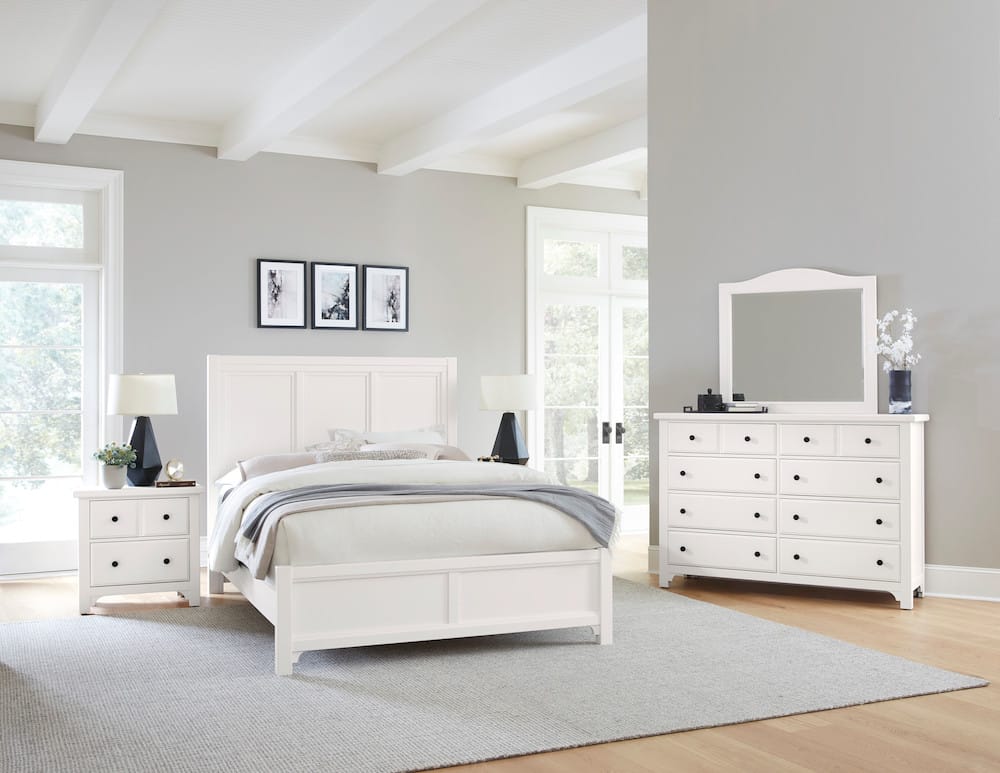 Vaughan Bassett - Cool Farmhouse - King Panel Bed - Soft White - 804-667-766-922-MS1  view 2