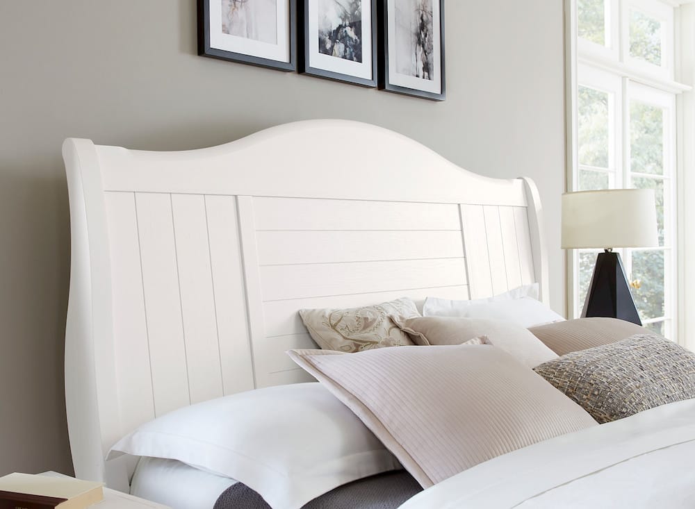 Vaughan Bassett - Cool Farmhouse - Queen Sleigh Bed - Soft White - 804-553-355-922  view 4