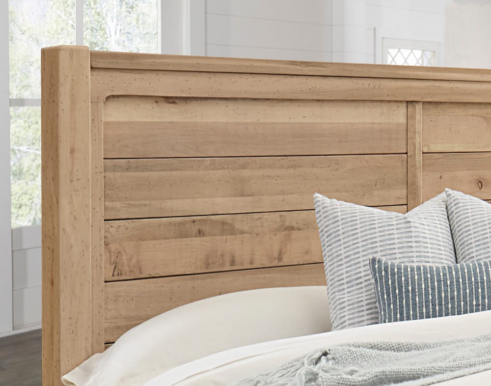 Vaughan Bassett - Cool Rustic - Queen Plank Bed - Clear Maple - 176-558-855-922  view 3