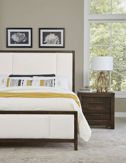 Vaughan Bassett - Crafted Cherry - Artisan and Post King Upholstered Bed in White Fab - 150-661-166-933-MS2 veiw 6