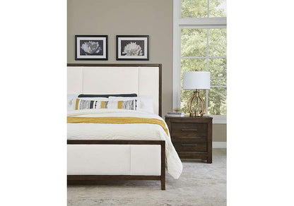 Vaughan Bassett - Crafted Cherry - Artisan and Post Night Stand With 2 Drawers - 150-227 veiw 5