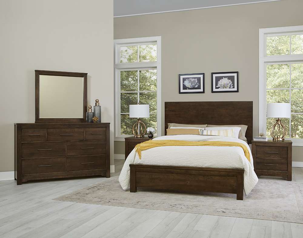 Vaughan Bassett - Crafted Cherry - Artisan and Post Queen Plank Bed - 150-559-955-922 veiw 2