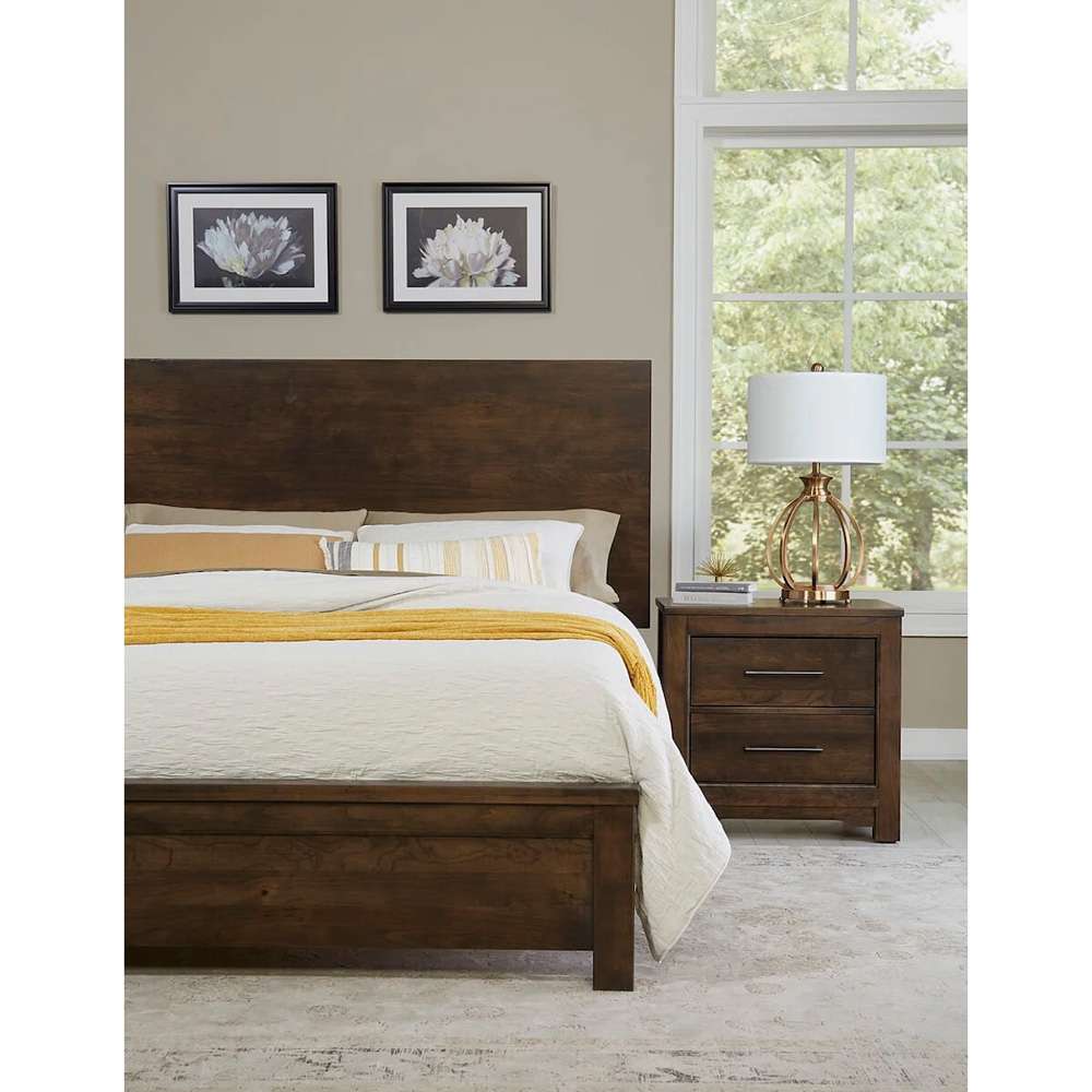 Vaughan Bassett - Crafted Cherry - Artisan and Post Queen Plank Bed - 150-559-955-922 veiw 6