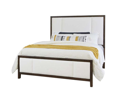 Vaughan Bassett - Crafted Cherry - Artisan and Post Queen Upholstered Bed in White Fab - 150-551-155-922 veiw 1