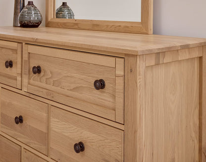 Vaughan Bassett - Custom Express - Dresser - 7 Drwr - Clear Oak - 120-003  view 4