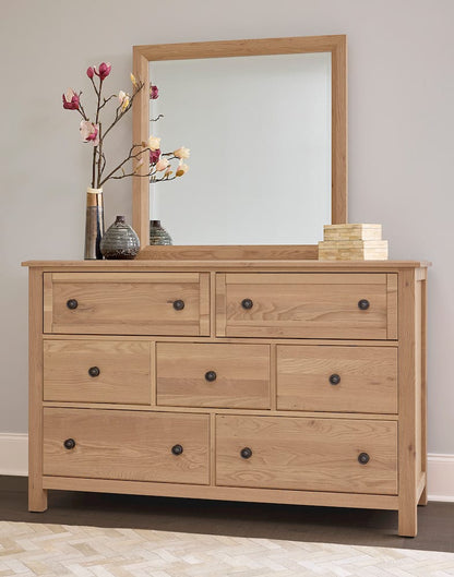 Vaughan Bassett - Custom Express - Dresser - 7 Drwr - Clear Oak - 120-003  view 5