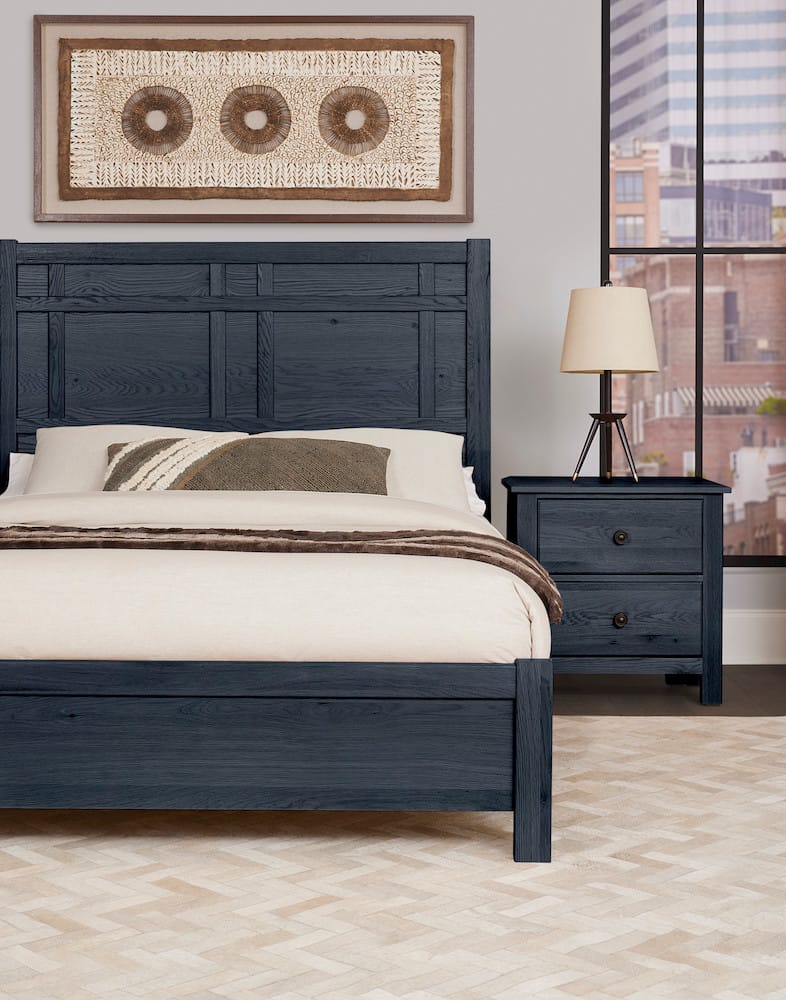 Vaughan Bassett - Custom Express - King Architectural Bed - 126-667-766-933-MS2  view 3
