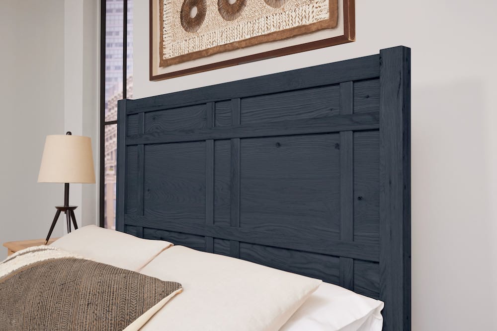 Vaughan Bassett - Custom Express - King Architectural Bed - 126-667-766-933-MS2  view 5
