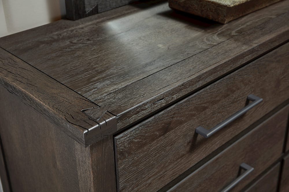 Vaughan Bassett - Dovetail - Dresser - Java - 750-002  view 4