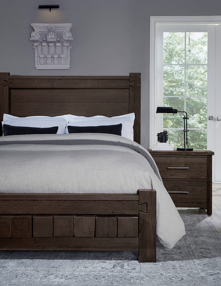 Vaughan Bassett - Dovetail - King Poster Bed With 6X6 Fb - Java - 750-668-166-922-MS2  view 4
