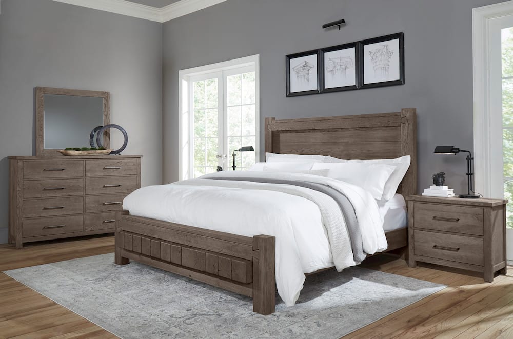 Vaughan Bassett - Dovetail - Queen Poster Bed With 6X6 Fb - Mystic Grey - 751-558-155-922  view 3