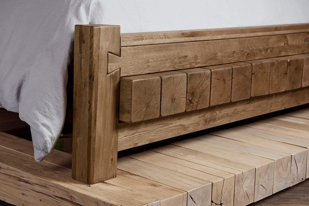 Vaughan Bassett - Dovetail - Queen Poster Bed With 6X6 Fb - Natural - 752-558-155-922  view 7