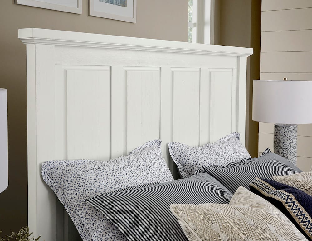 Vaughan Bassett - Maple Road - Cal King Mansion Bed - Soft White - 116-669-966-944-MS2  view 4