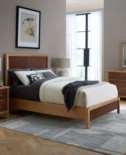 Vaughan Bassett - Nordhaven - King Panel Bed  - Two-Tone  - 853-667-766-722-MS1 view 1