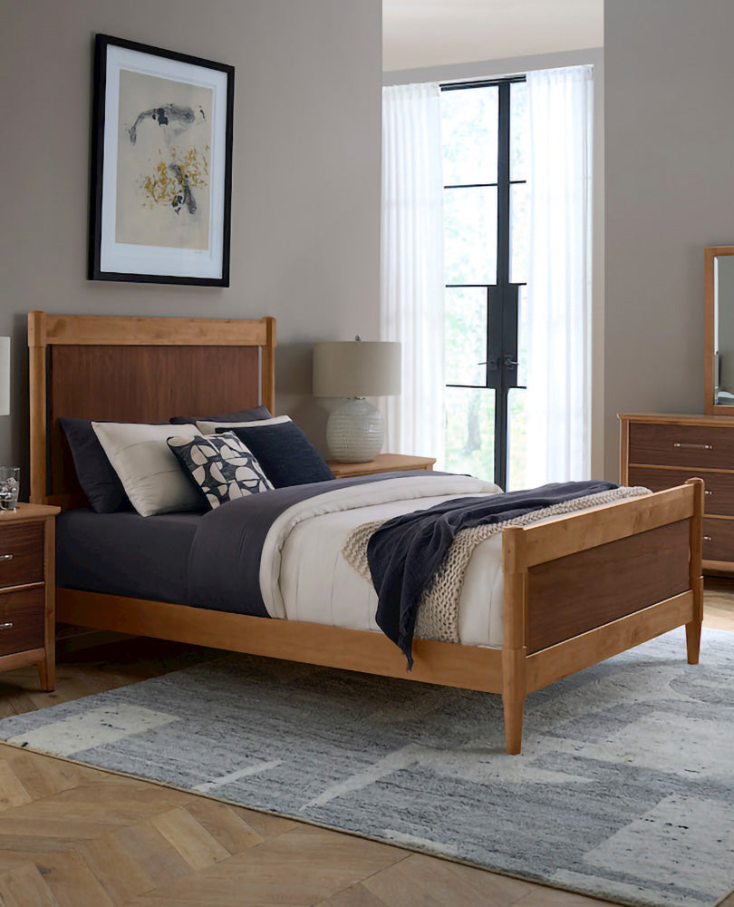 Vaughan Bassett - Nordhaven - King Poster Bed  - Two-Tone  - 853-669-966-922-MS1 view 1