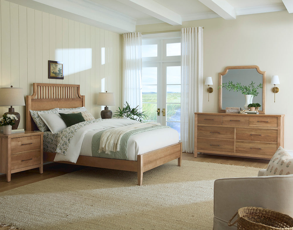 Vaughan Bassett - Pure Maple - Queen Garden Bed  - Natural Maple  - 182-558-855-922 view 2