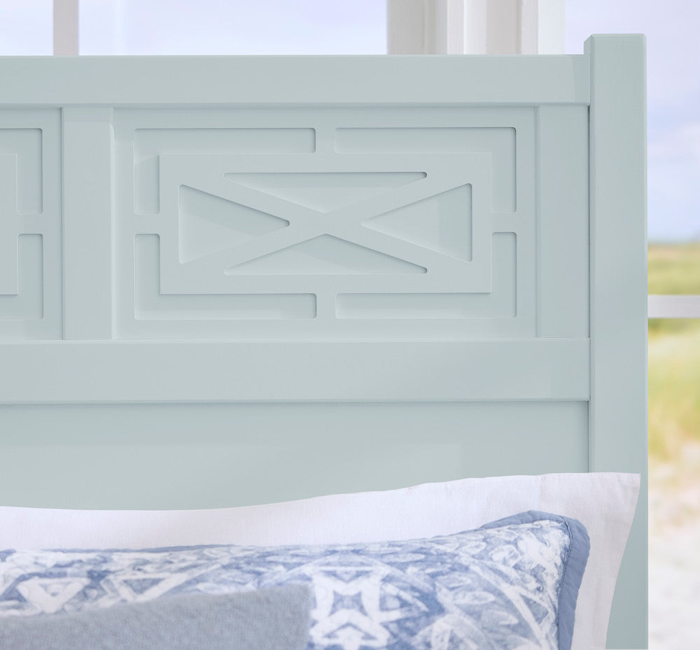 Vaughan Bassett - Tide and Timber - Cal King Fretwork Bed - Blue Maple - 835-667-766-944-MS1  view 3