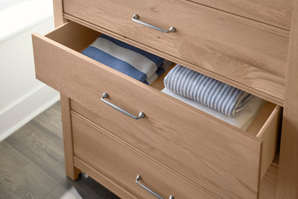 Vaughan Bassett - Tide and Timber - Chest - 5 Drwr - Clear Oak - 830-115  view 2