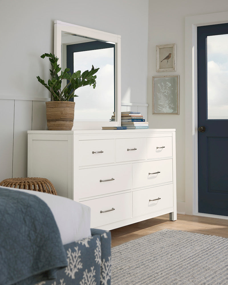 Vaughan Bassett - Tide and Timber - Dresser - 7 Drwr - White Maple - 834-002  view 4