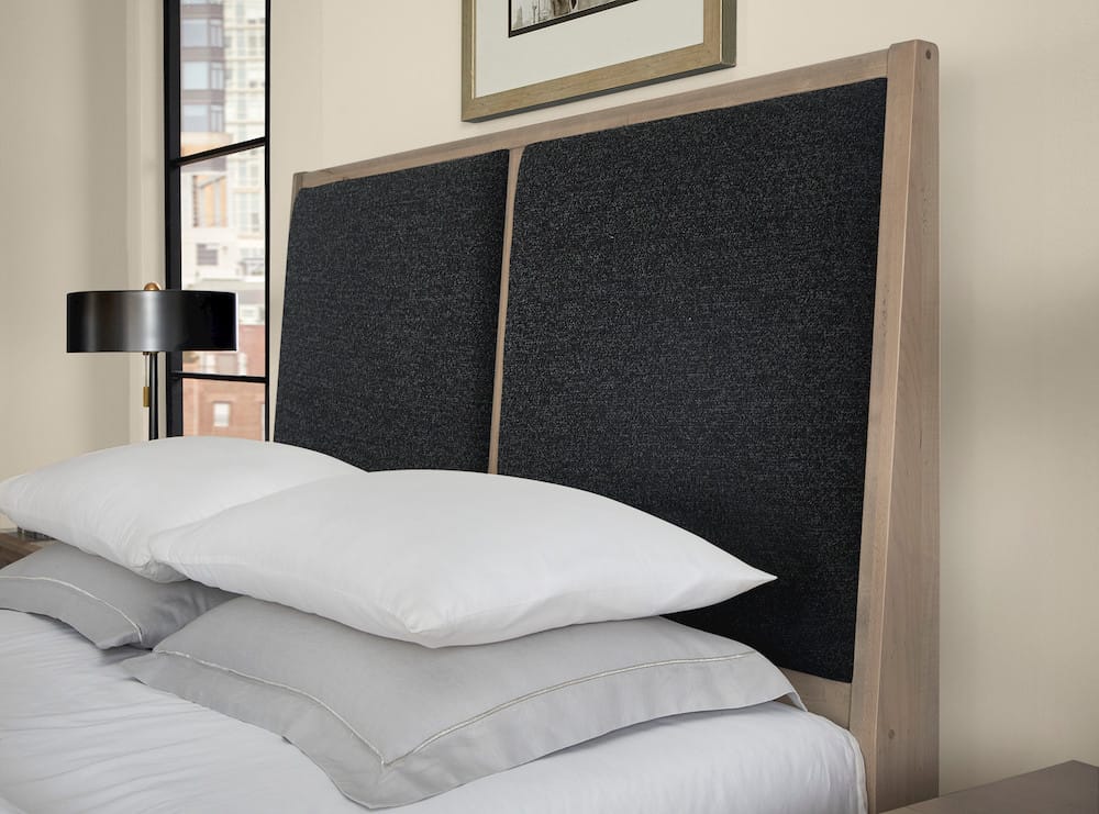 Vaughan Bassett - Woodbridge - Cal King Upholstered Bed-Black - 821-661-166-063-944-MS1  view 5
