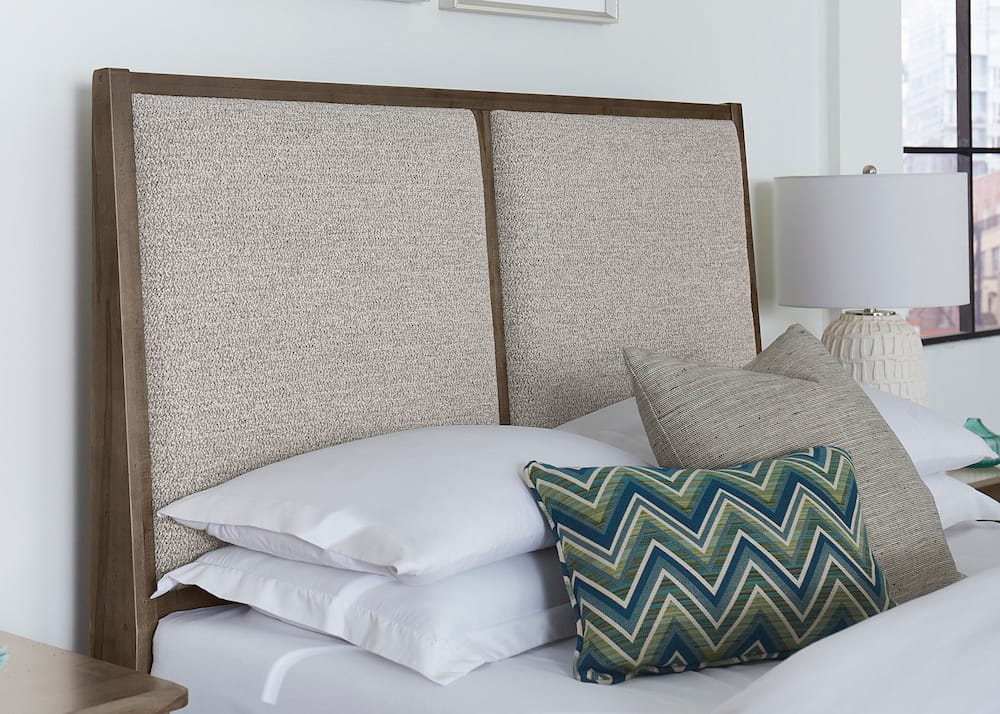Vaughan Bassett - Woodbridge - Cal King Upholstered Bed-Grey - 820-661-166-062-944-MS1  view 6