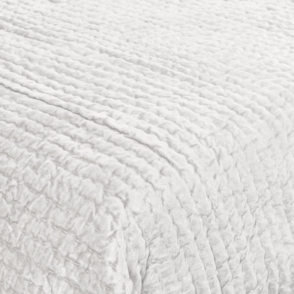 Villa by Classic Home - Bari 2-Piece Twin Quilt Set - Cloud - BEDQ545T view 3