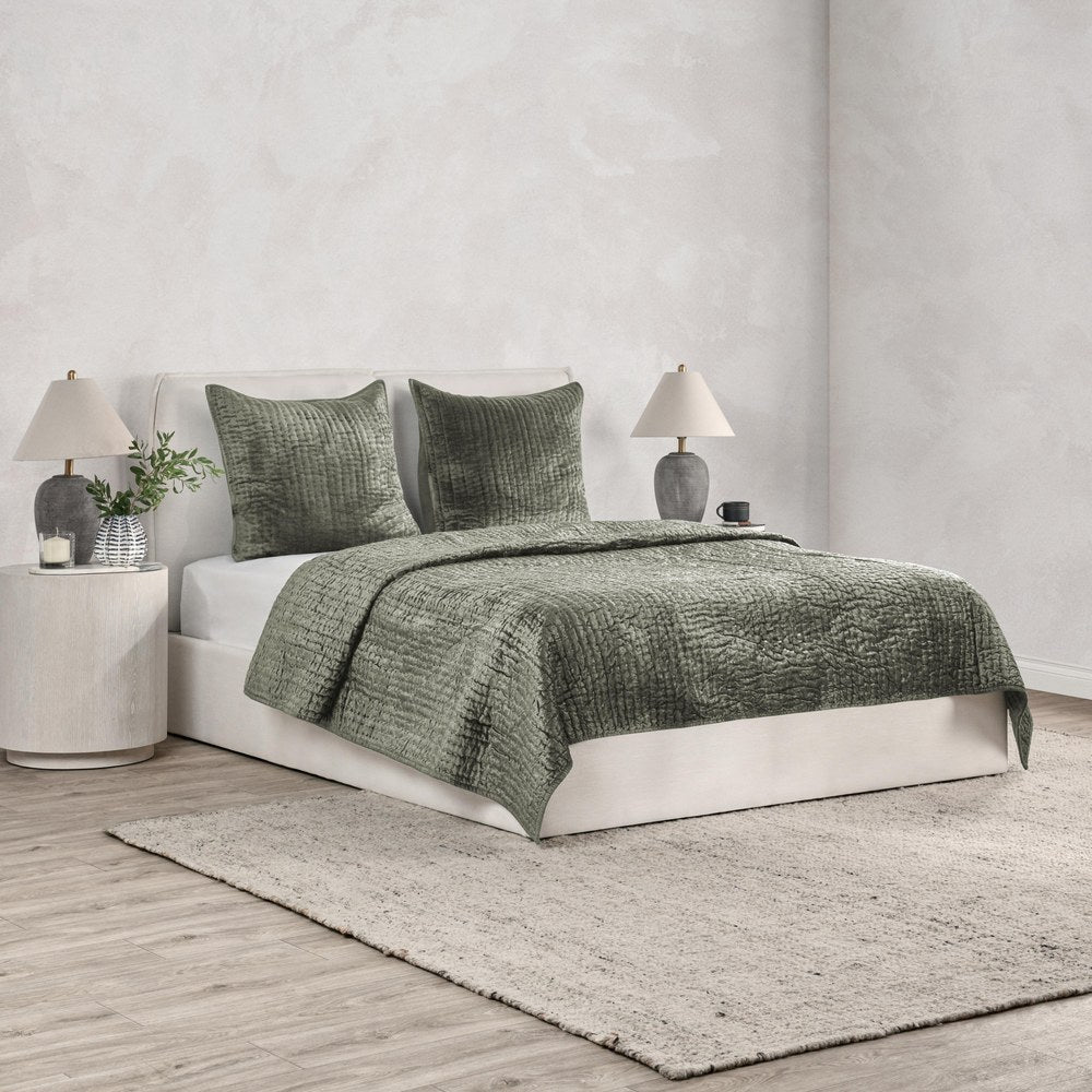 Villa by Classic Home - Bari 3-Piece Queen Quilt Set - Green - BEDQ524Q view 4