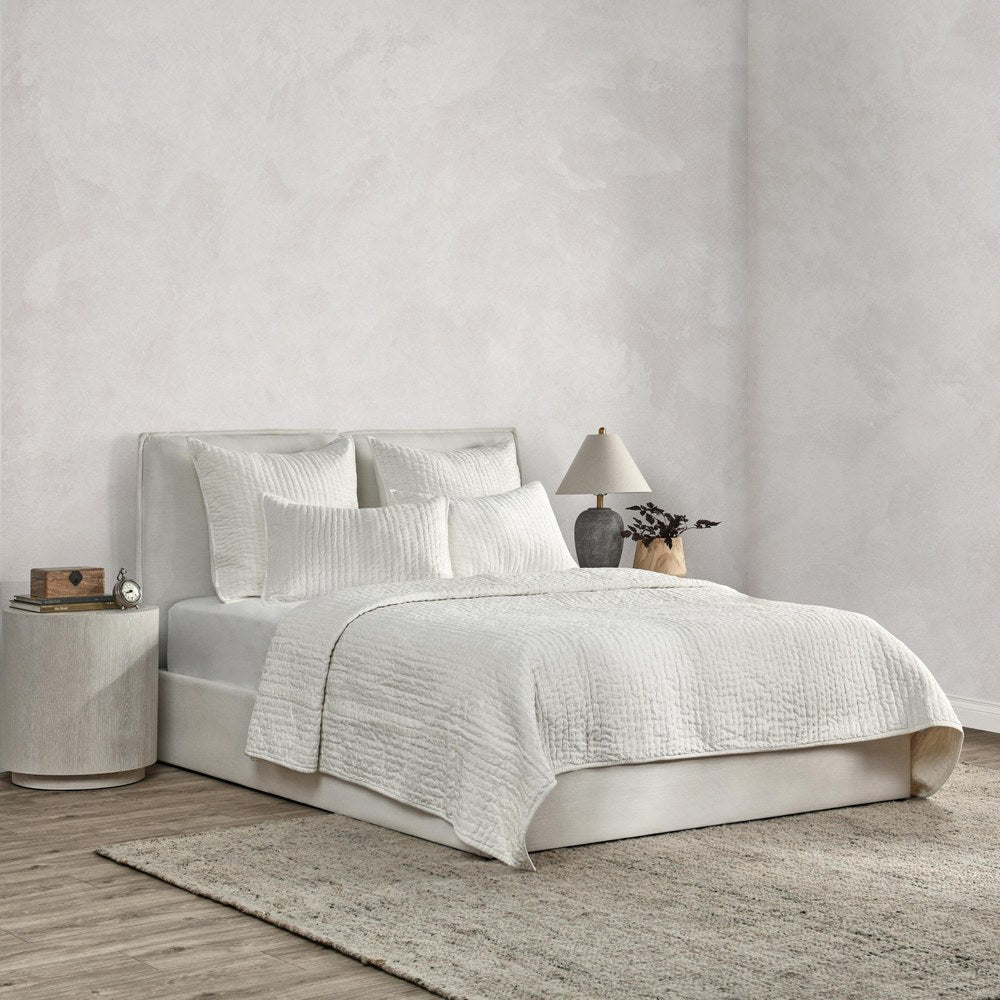Villa by Classic Home - Bari 4-Piece King Quilt Set - Cloud - BEDQ421K view 5