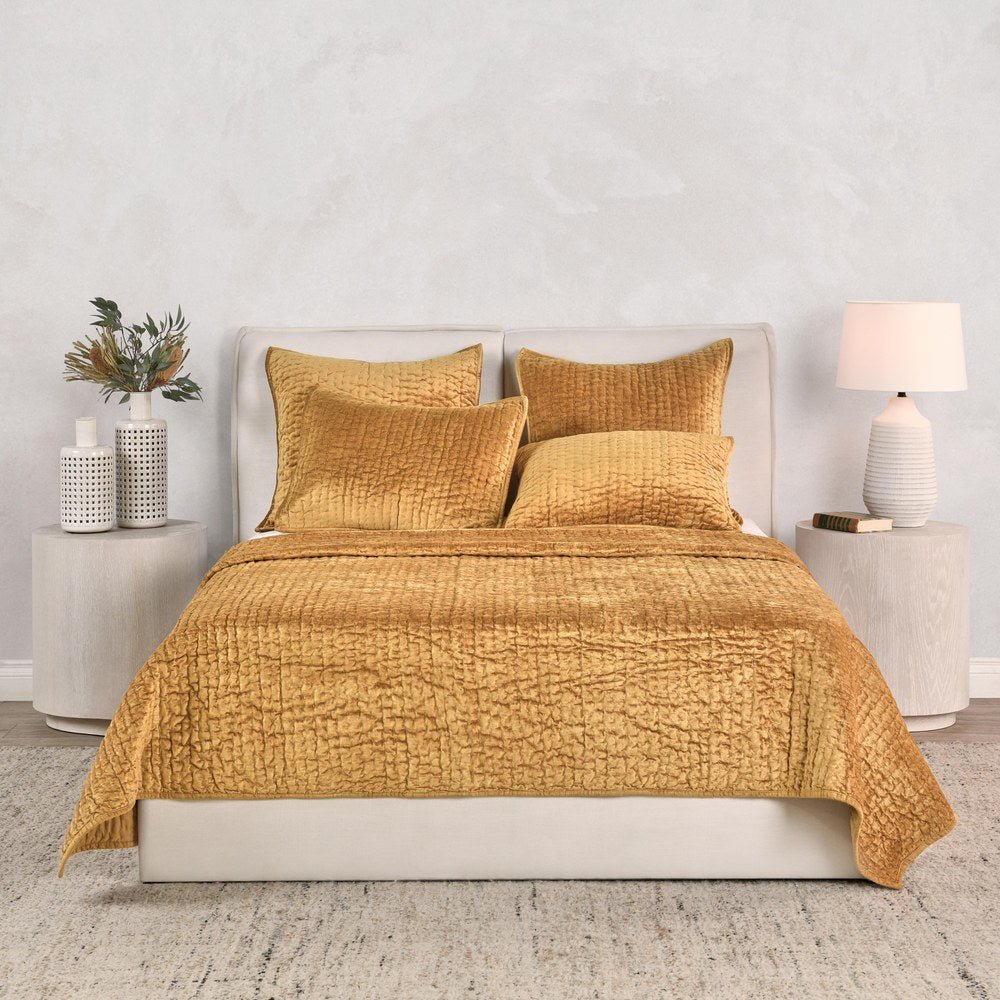 Villa by Classic Home - Bari 4-Piece King Quilt Set - Honey Gold - BEDQ535K view 5