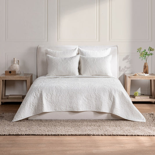 Villa by Classic Home - Berkshire Linen Queen Quilt - White - V340051 view 2