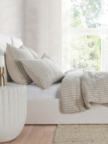 Villa by Classic Home - Claire Linen Natural Queen Quilt  - 92W - Natural - V250163 veiw 4