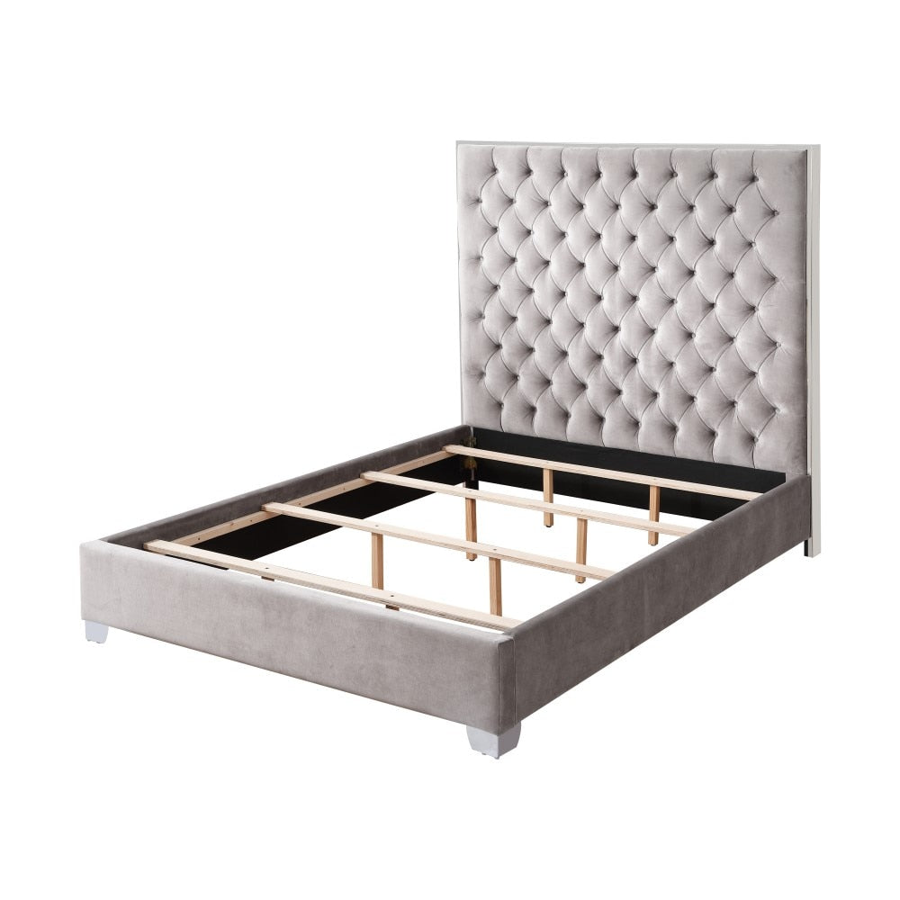 Wallace & Bay - James Cloud Gray King Upholstered Bed with Velvet-Like Fabric, Chrome Trim, Button Tufted Headboard, And Platform-Style Base - B510045 veiw 5